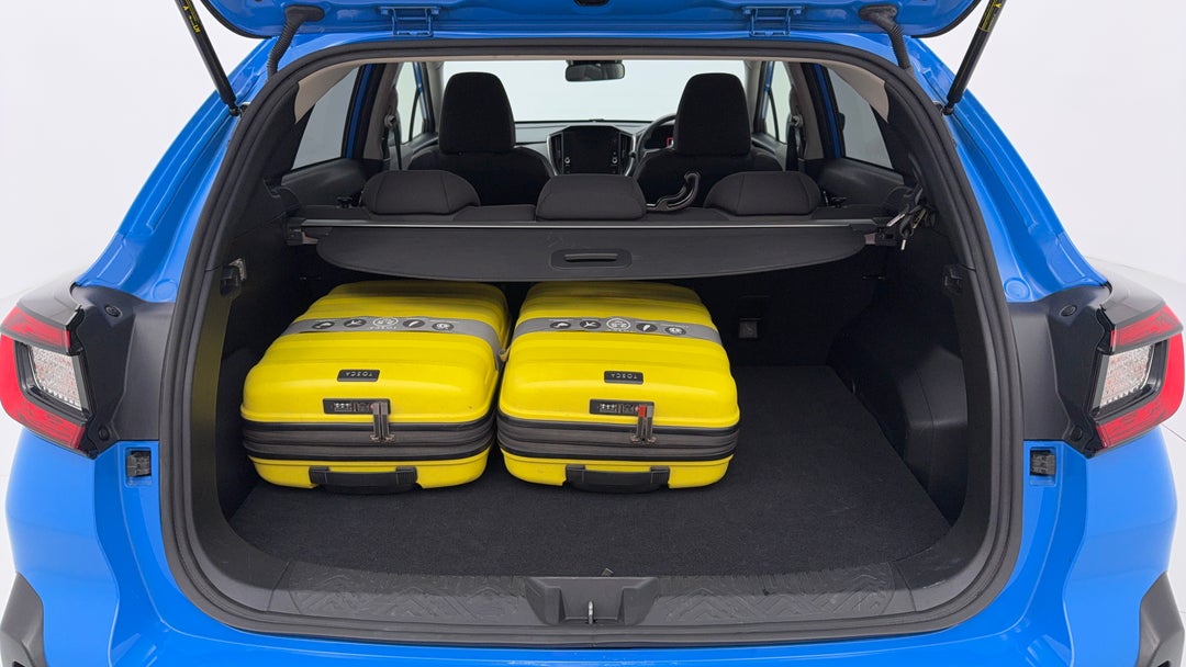 2024 Subaru Crosstrek Awd 2.0l, Automatic, 34012 km, Boot Inside View with Luggage