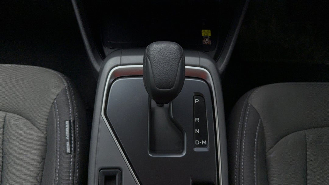 2024 Subaru Crosstrek Awd 2.0l, Automatic, 34012 km, Gear Lever 