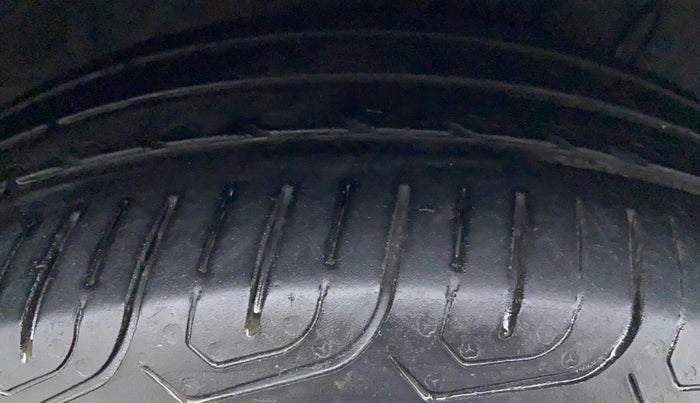 2014 Hyundai i20 ASTA 1.2, Petrol, Manual, 47,862 km, Right Rear Tyre Tread