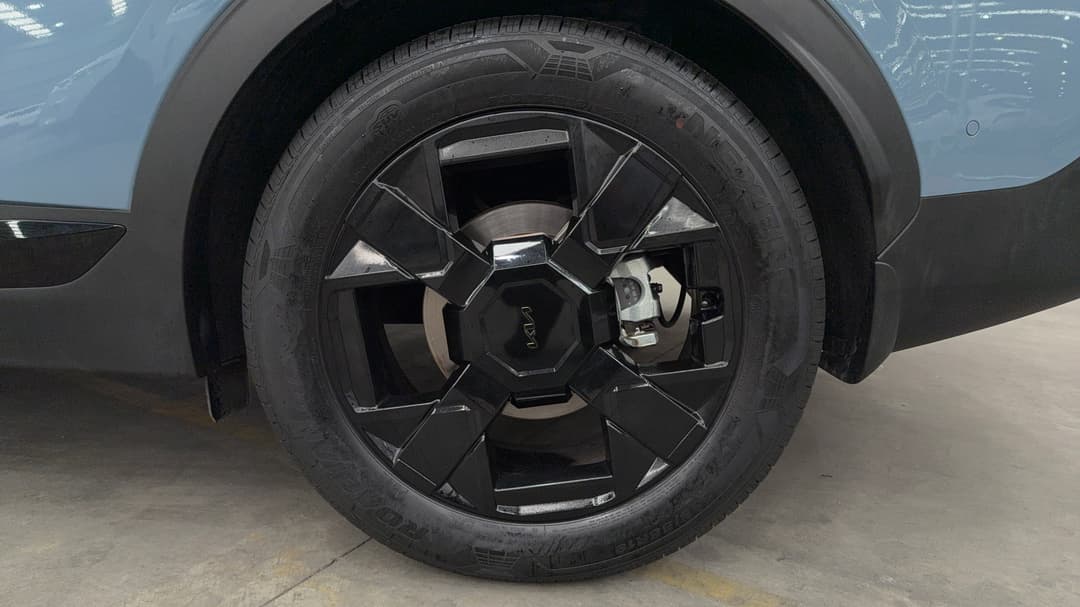 2025 Kia Sportage Gt Line (AWD), Automatic, 28275 km, Left Rear Wheel