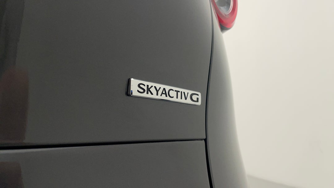 Badge (Boot Right Side)