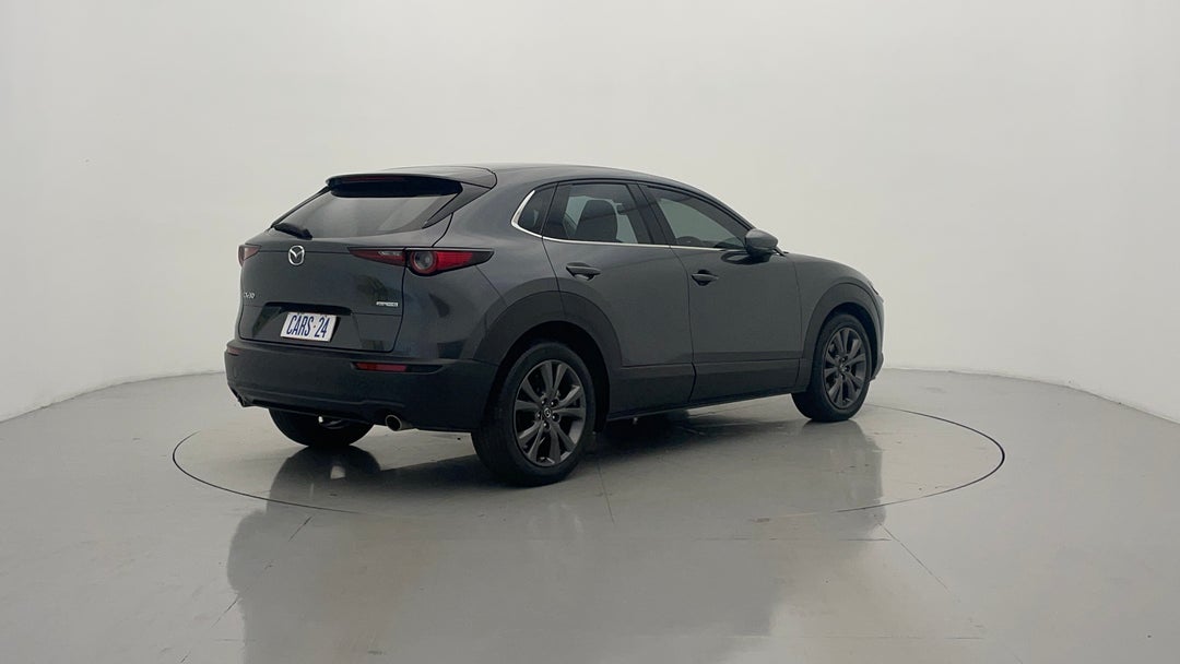 Right Back Diagonal (45- Degree) View