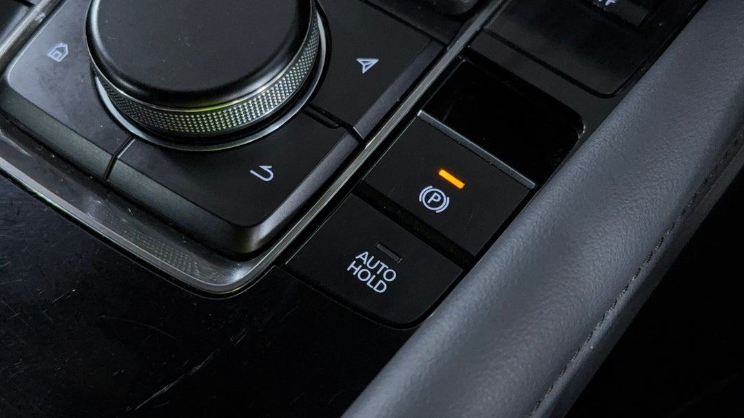 2019 Mazda 3 G25 Gt, Automatic, 82403 km, Handbrake