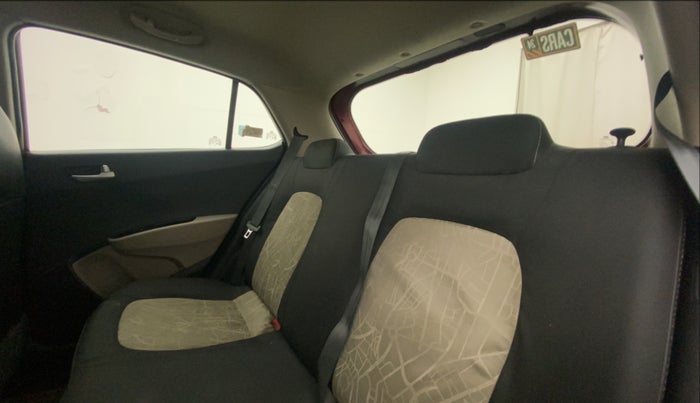 2015 Hyundai Grand i10 SPORTZ 1.2 KAPPA VTVT, Petrol, Manual, 92,957 km, Right Side Rear Door Cabin