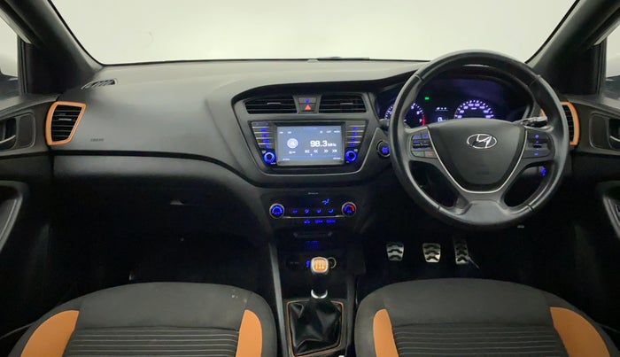 2017 Hyundai i20 Active 1.2 SX, Petrol, Manual, 33,069 km, Dashboard