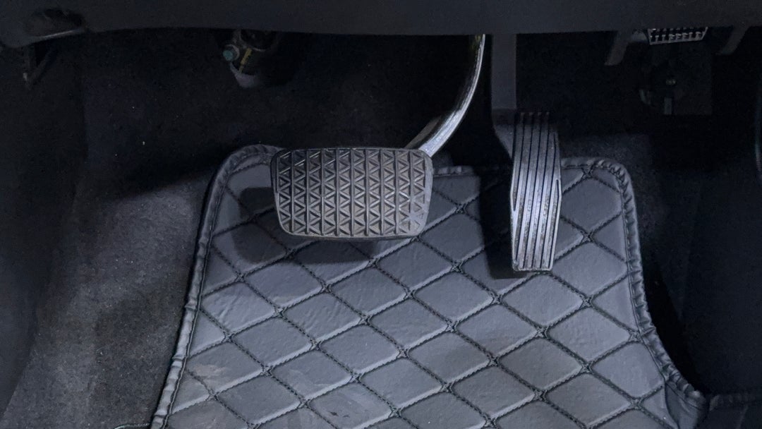 2017 Holden Barina Lt, Automatic, 108864 km, Pedals and Footmat