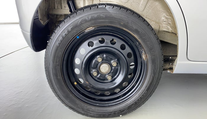 2014 Maruti Wagon R 1.0 VXI, Petrol, Manual, 87,240 km, Right Rear Wheel