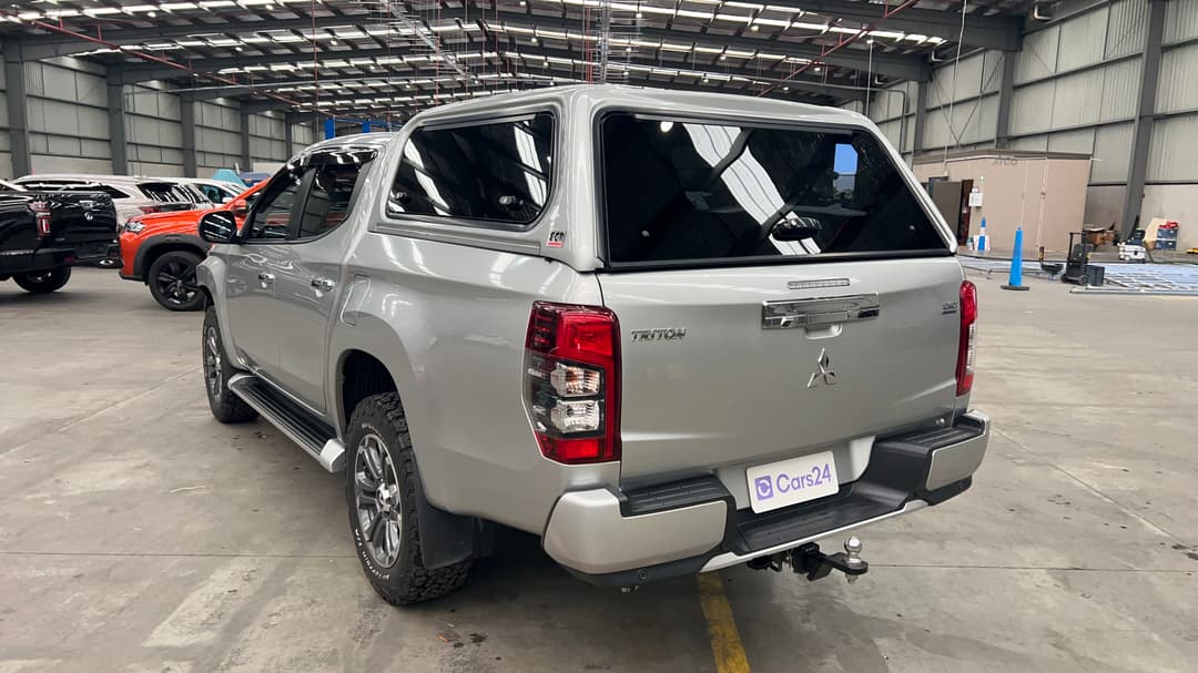 2020 Mitsubishi Triton Gls (4x4), Automatic, 71785 km, Left Back Diagonal (45- Degree) View