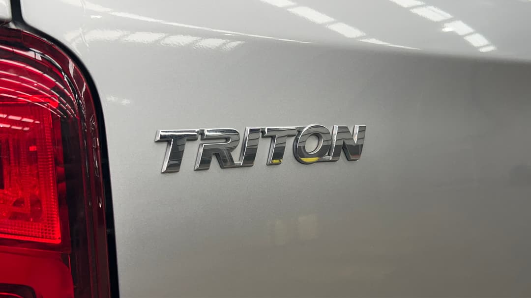 2020 Mitsubishi Triton Gls (4x4), Automatic, 71785 km, Badge (Boot Left Side)