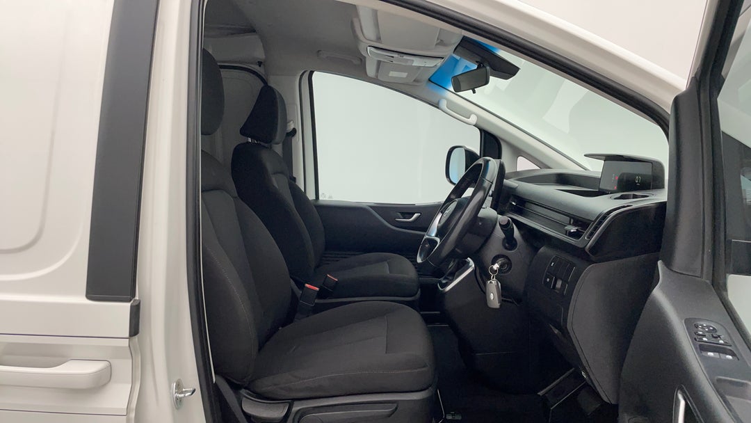 2021 Hyundai Staria Load Lr 2s 2.2d Liftback, Automatic, 74945 km, Right Side Front Door Cabin View