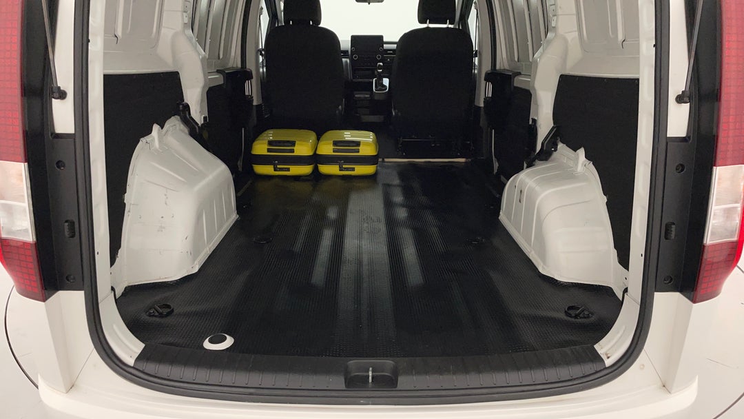 2021 Hyundai Staria Load Lr 2s 2.2d Liftback, Automatic, 74945 km, Boot Inside View with Luggage