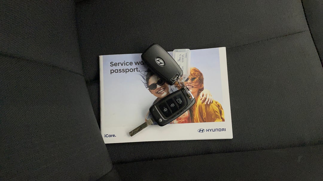 2021 Hyundai Staria Load Lr 2s 2.2d Liftback, Automatic, 74945 km, Key Close-up