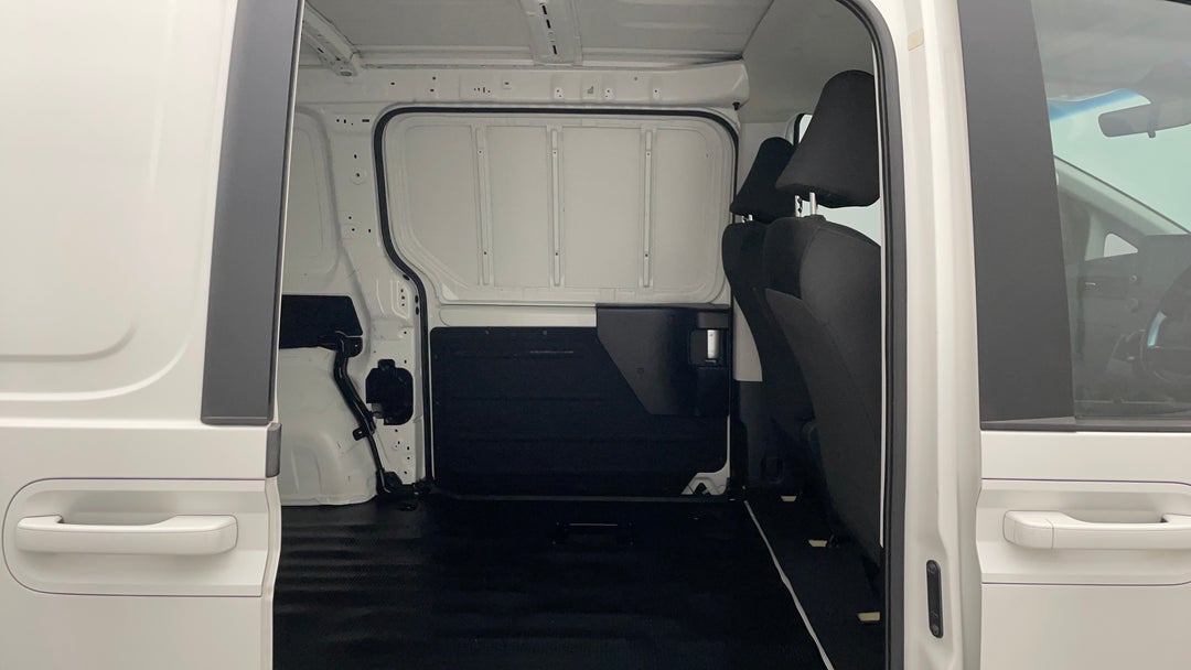 2021 Hyundai Staria Load Lr 2s 2.2d Liftback, Automatic, 74945 km, Right Side Rear Door Cabin View