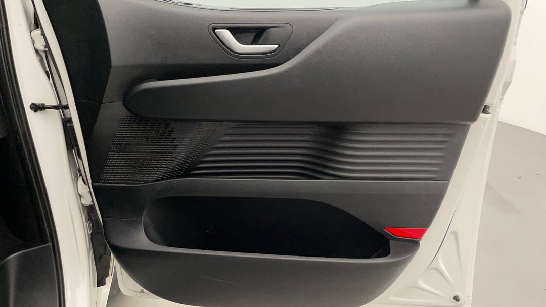 2021 Hyundai Staria Load Lr 2s 2.2d Liftback, Automatic, 74945 km, Speaker View