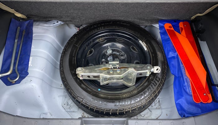 2015 Maruti Alto K10 VXI P, Petrol, Manual, 24,729 km, Spare Tyre