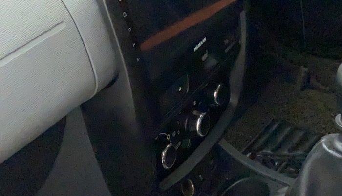 2015 Renault Duster 110 PS RXZ 4X4 MT DIESEL, Diesel, Manual, 70,490 km, AC Unit - Directional switch has minor damage