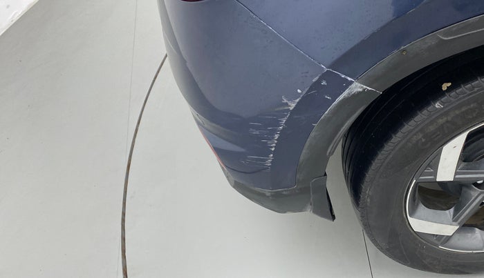 2021 Hyundai VENUE SX 1.5 CRDI, Diesel, Manual, 1,21,850 km, Rear bumper - Minor scratches