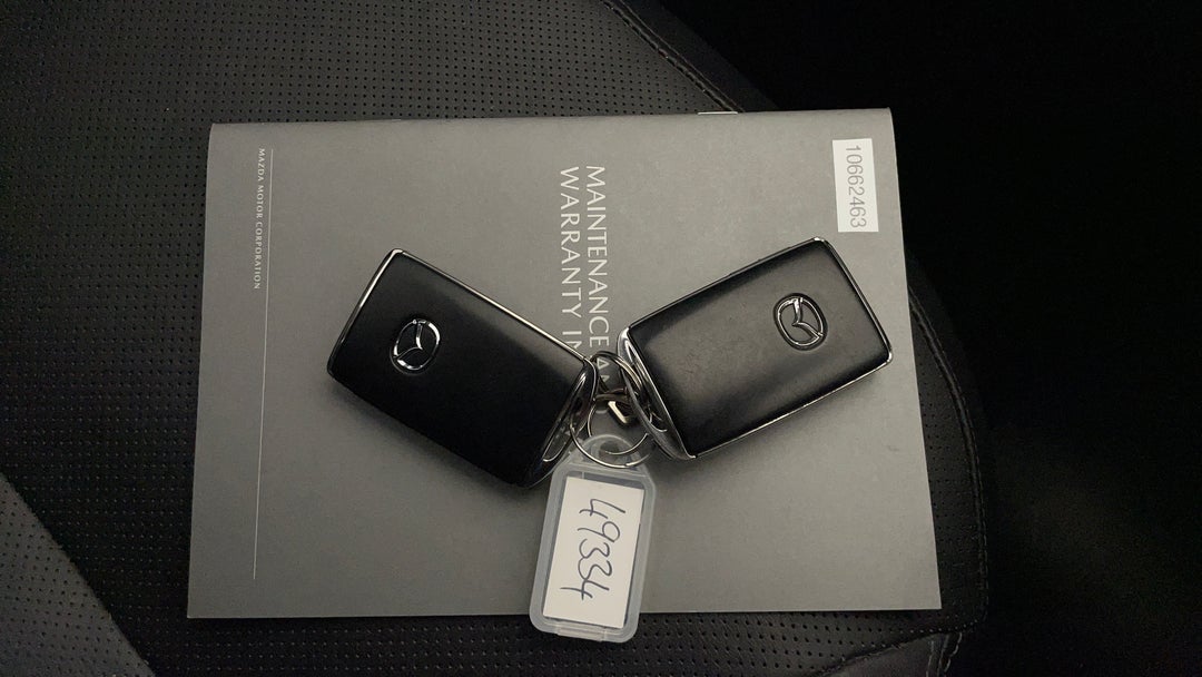 2020 Mazda CX-9 Touring (fwd), Automatic, 59869 km, Key Close-up