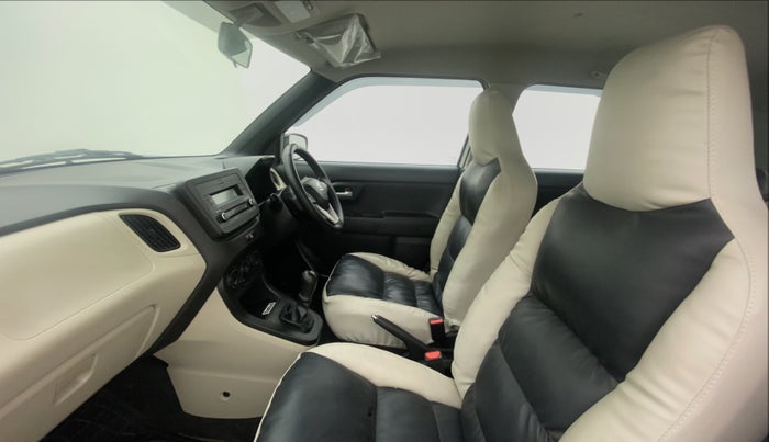 2020 Maruti New Wagon-R VXI 1.2L, Petrol, Manual, 25,066 km, Right Side Front Door Cabin
