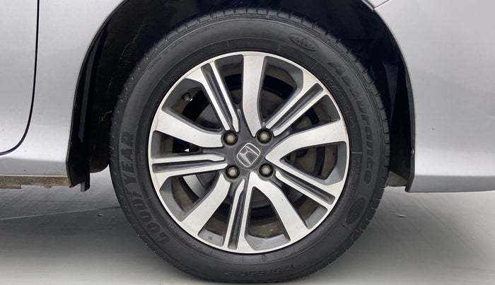 2019 Honda City V MT PETROL, Petrol, Manual, 20,593 km, Right Front Wheel