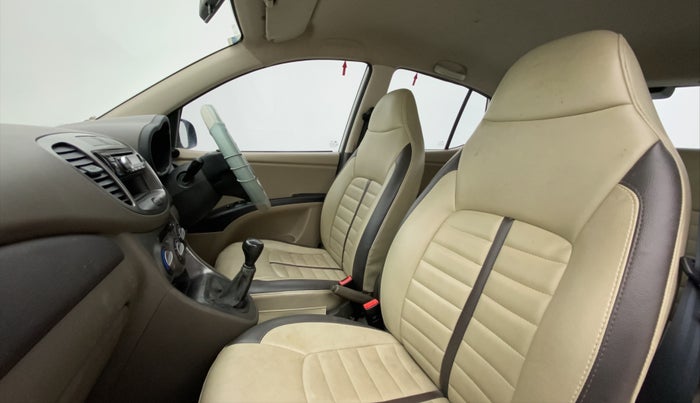 2013 Hyundai i10 MAGNA 1.1, Petrol, Manual, 97,681 km, Right Side Front Door Cabin