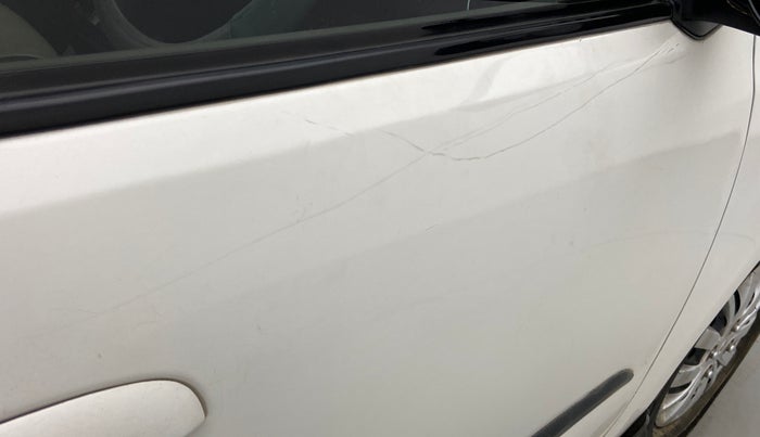 2013 Hyundai i10 MAGNA 1.1, Petrol, Manual, 97,681 km, Driver-side door - Minor scratches