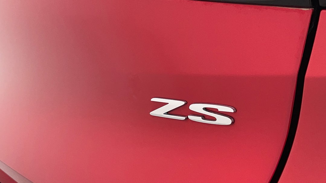 Badge (Boot Right Side)