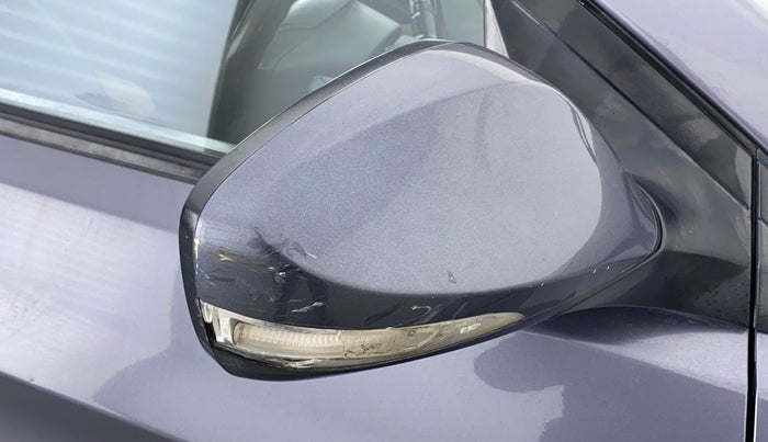 2015 Hyundai Verna FLUIDIC 1.6 VTVT S, Petrol, Manual, 59,493 km, Right rear-view mirror - Indicator light not working