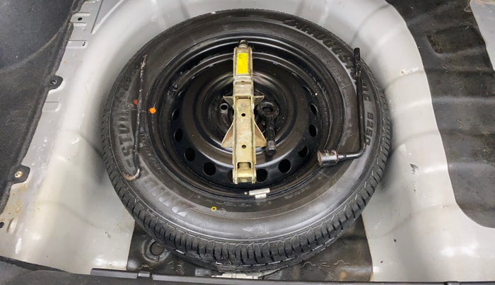 2015 Hyundai Verna FLUIDIC 1.6 VTVT S, Petrol, Manual, 59,493 km, Spare Tyre