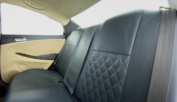 2015 Hyundai Verna FLUIDIC 1.6 VTVT S, Petrol, Manual, 59,493 km, Right Side Rear Door Cabin
