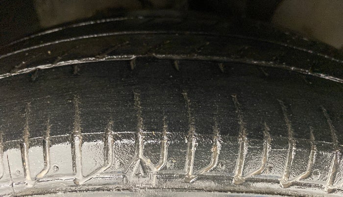 2012 Hyundai i10 ERA 1.1, Petrol, Manual, 30,035 km, Right Front Tyre Tread