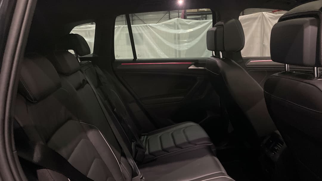 2021 Volkswagen Tiguan 162tsi R-line, Automatic, 69062 km, Right Side Rear Door Cabin View