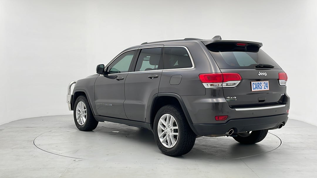 Left Back Diagonal (45- Degree) View