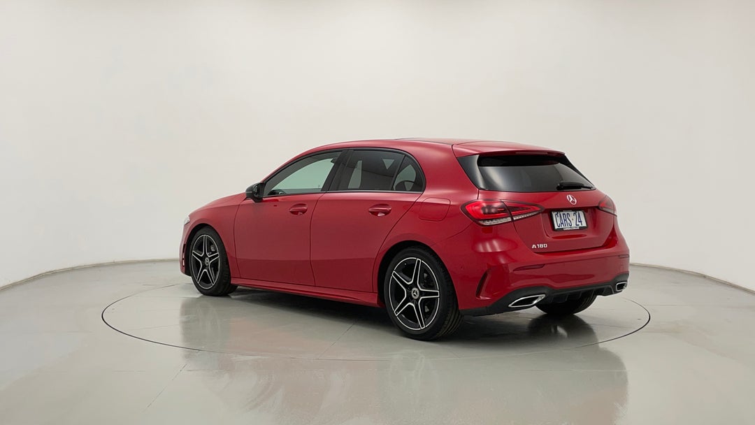 Left Back Diagonal (45- Degree) View