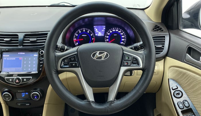 2017 Hyundai Verna 1.6 VTVT SX, Petrol, Manual, 60,051 km, Steering Wheel Close Up