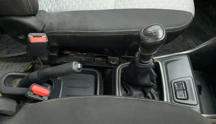 2021 Datsun Redi Go T(O), Petrol, Manual, 41,535 km, Gear Lever