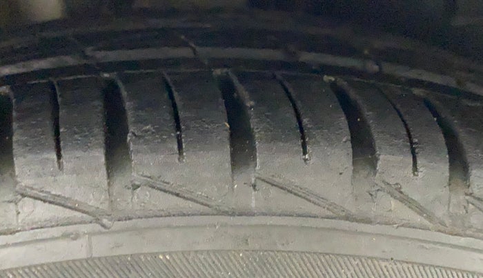 2021 Datsun Redi Go T(O), Petrol, Manual, 41,535 km, Right Rear Tyre Tread