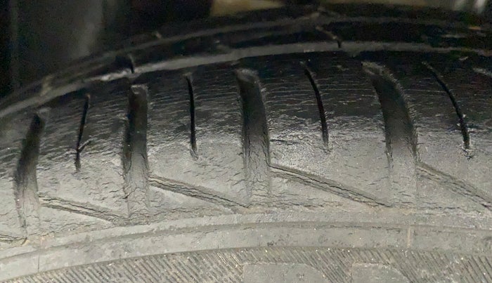 2021 Datsun Redi Go T(O), Petrol, Manual, 41,535 km, Left Rear Tyre Tread