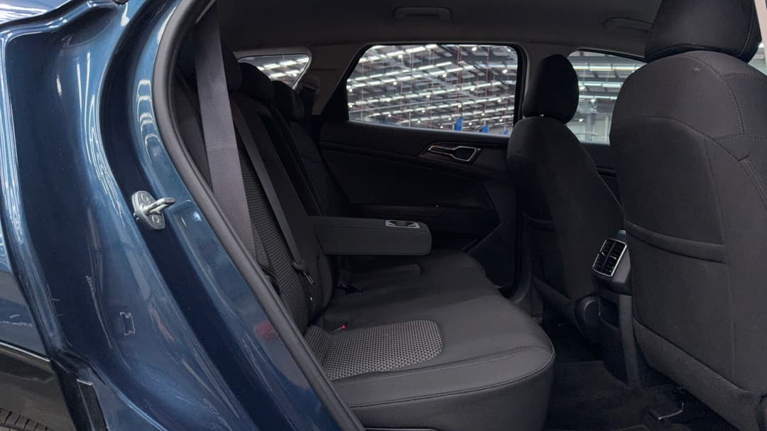 2022 Kia Sportage Sx (AWD), Automatic, 78588 km, Right Side Rear Door Cabin View