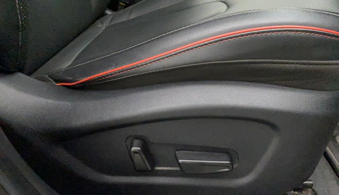 2020 Hyundai Creta SX (O) 1.4 TURBO DCT, Petrol, Automatic, 31,242 km, Driver Side Adjustment Panel