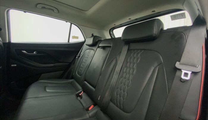 2020 Hyundai Creta SX (O) 1.4 TURBO DCT, Petrol, Automatic, 31,242 km, Right Side Rear Door Cabin