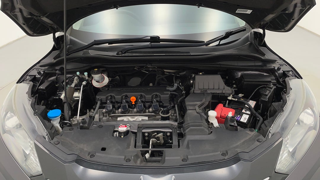 Open Bonnet (Engine)