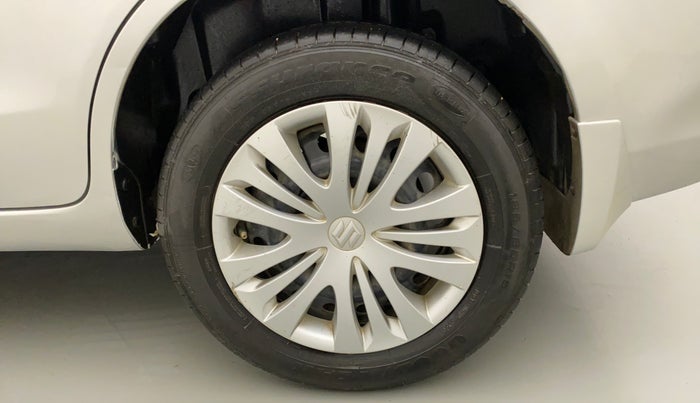 2013 Maruti Ertiga ZDI, Diesel, Manual, 80,117 km, Left Rear Wheel