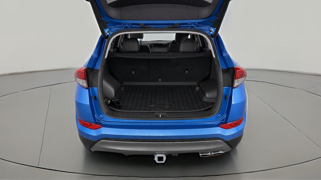 2016 Hyundai Tucson Highlander R-series (AWD), Automatic, 107392 km, Boot Inside View