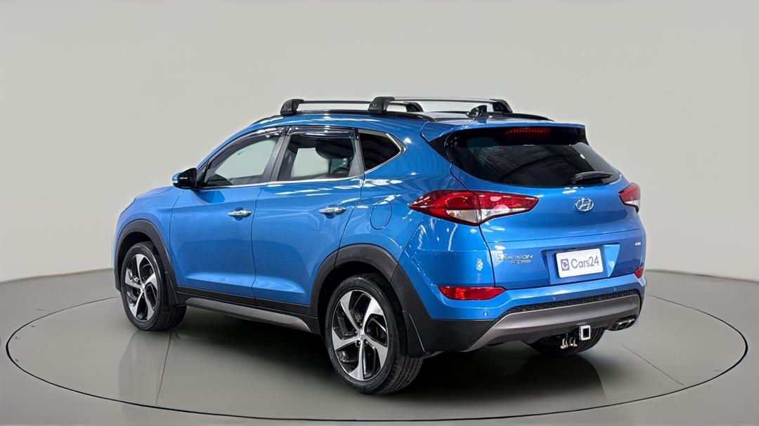 2016 Hyundai Tucson Highlander R-series (AWD), Automatic, 107392 km, Left Back Diagonal (45- Degree) View