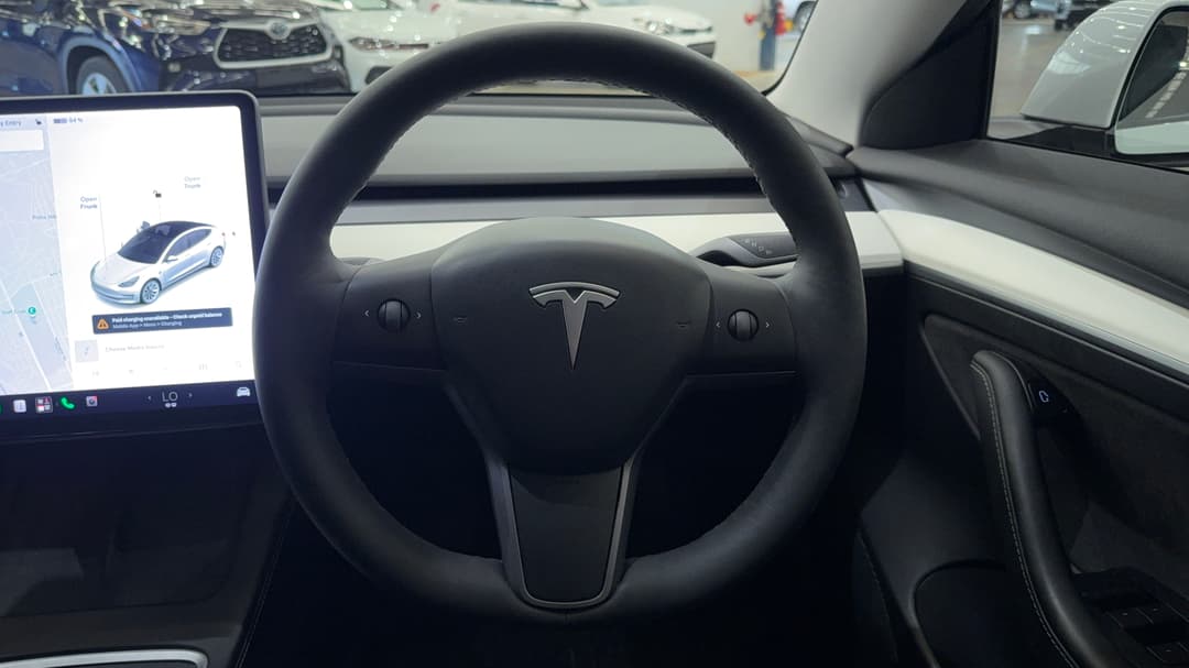 2021 Tesla Model 3 Standard Range Plus RWD, Automatic, 53942 km, Steering Wheel Close-up