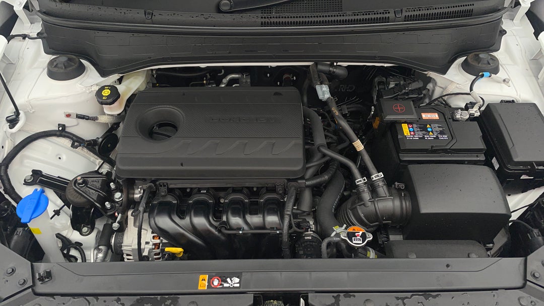 2024 Hyundai Venue Venue, Manual, 5911 km, Open Bonnet (Engine)