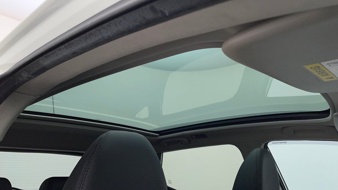 2015 Nissan Qashqai Ti, Manual, 134317 km, Interior Sunroof/Moonroof