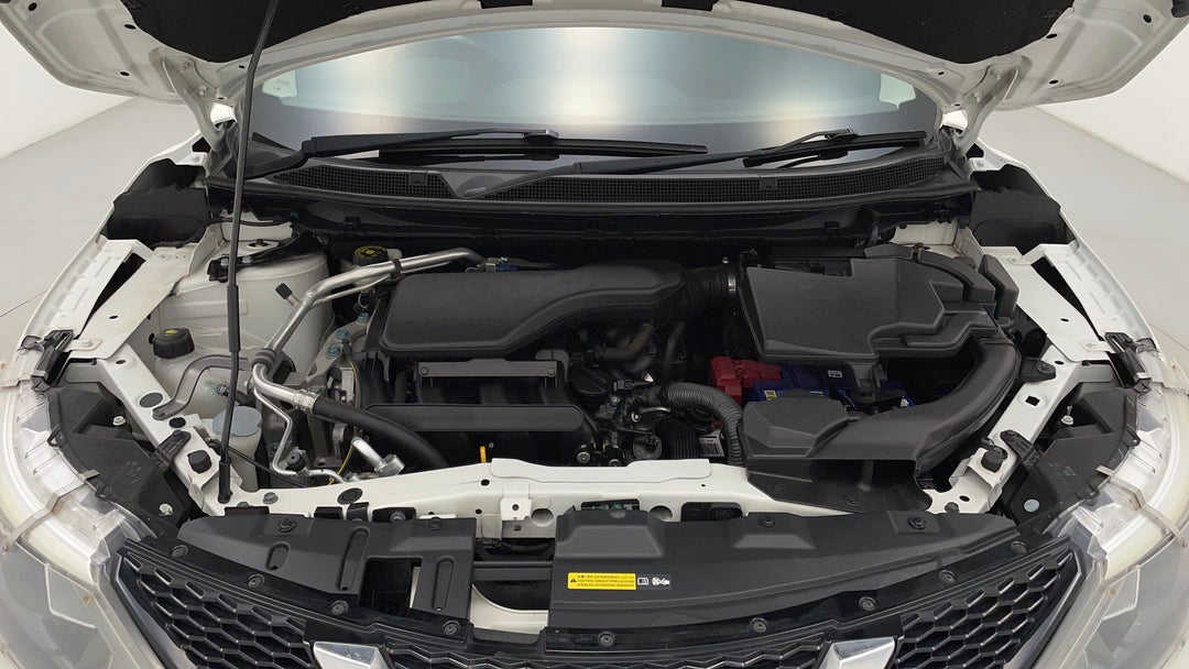 2015 Nissan Qashqai Ti, Manual, 134317 km, Open Bonnet (Engine)