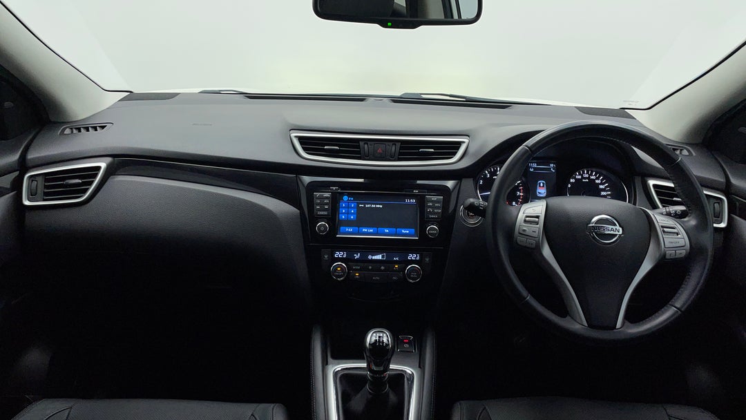 2015 Nissan Qashqai Ti, Manual, 134317 km, Dashboard View